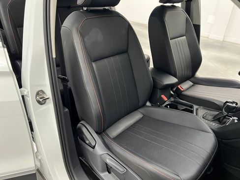 Used 2024 Volkswagen Tiguan Wolfsburg Edition image 26