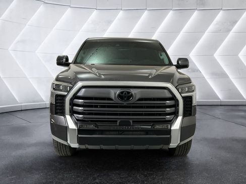 Used 2023 Toyota Tundra Limited AWD/4WD image 2