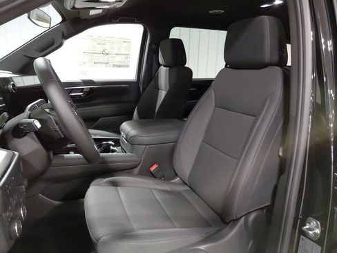 New 2026 Chevrolet Suburban LS w/ LS Custom Edition AWD/4WD image 5