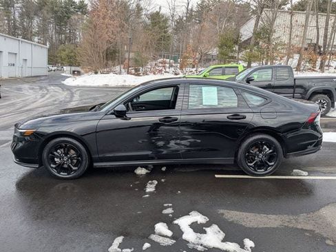 Used 2025 Honda Accord SE image 9