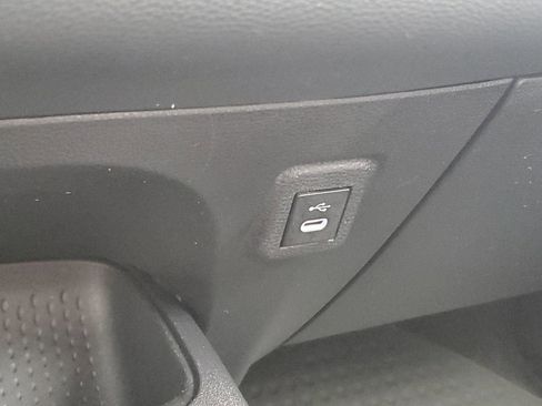 Certified 2025 Toyota Corolla LE image 29