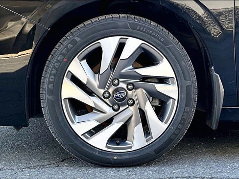 Certified 2024 Subaru Legacy Limited AWD/4WD image 17