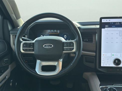 Used 2022 Ford Expedition Max Limited AWD/4WD image 10