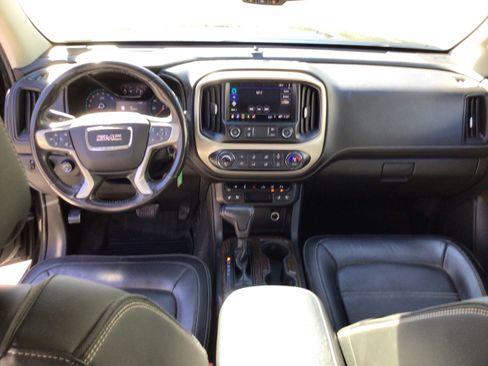 Used 2020 GMC Canyon Denali image 17