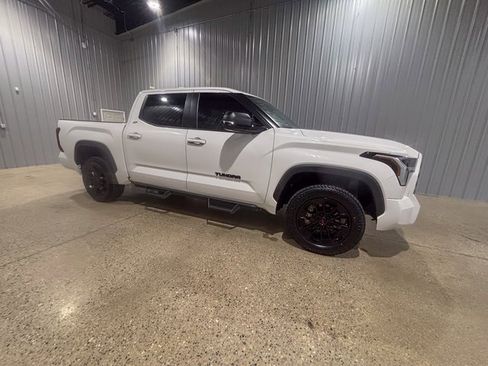 Used 2024 Toyota Tundra SR5 image 7