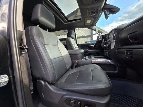 Used 2021 Chevrolet Silverado 3500 LTZ w/ LTZ Premium Package AWD/4WD image 12