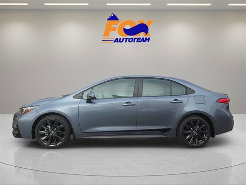 New 2026 Toyota Corolla SE image 2