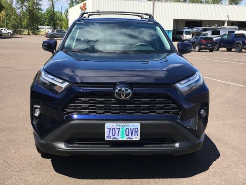 Used 2025 Toyota RAV4 XLE Premium w/ Weather Package AWD/4WD image 9