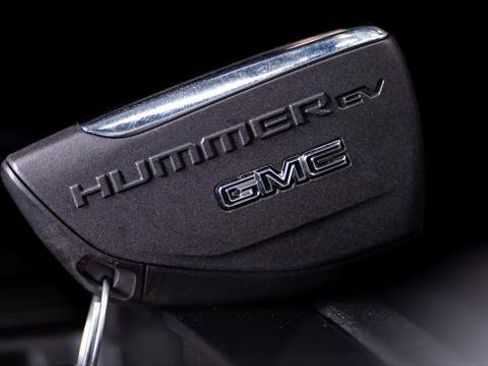 Used 2024 GMC Hummer EV 3X w/ Battery Pack, 24 Module Pack AWD/4WD image 38