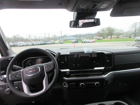 New 2026 GMC Sierra 3500 SLE w/ SLE Value Package AWD/4WD image 16