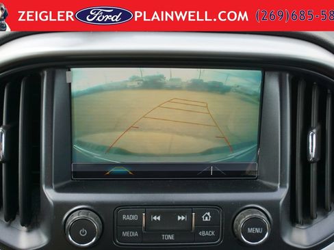 Used 2018 Chevrolet Colorado LT AWD/4WD image 17
