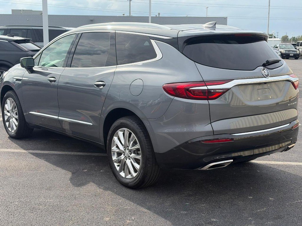 Used 2019 Buick Enclave Premium w/ Experience Buick Package FWD image 6