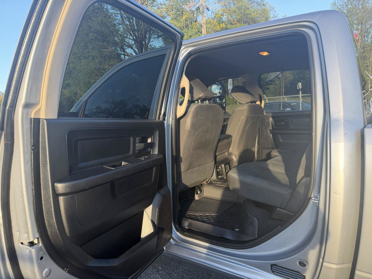 Used 2020 RAM 2500 Tradesman AWD/4WD image 29
