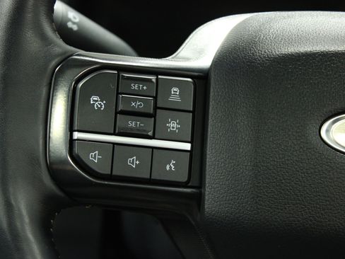 Used 2024 Ford F250 Platinum image 25