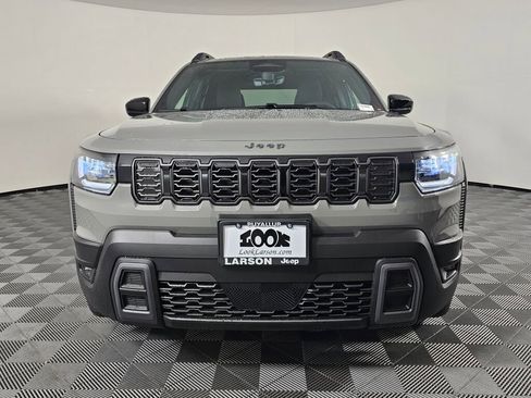 New 2026 Jeep Cherokee Laredo image 9