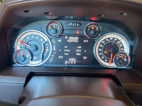 Used 2018 RAM 2500 Laramie AWD/4WD image 23