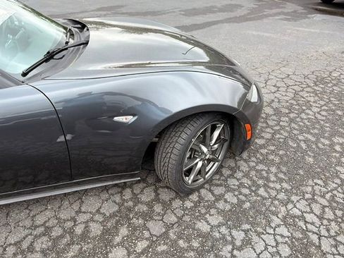Used 2016 MAZDA MX-5 Miata Grand Touring RWD image 24