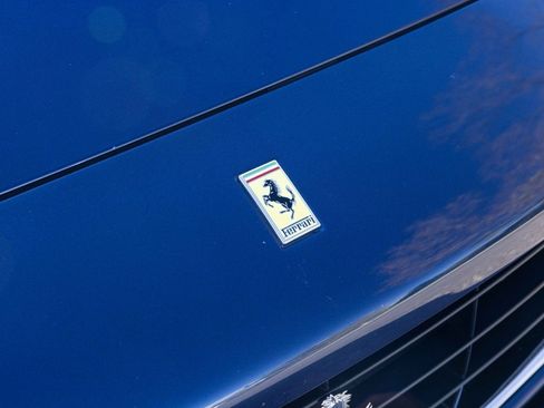 Used 2011 Ferrari California image 16