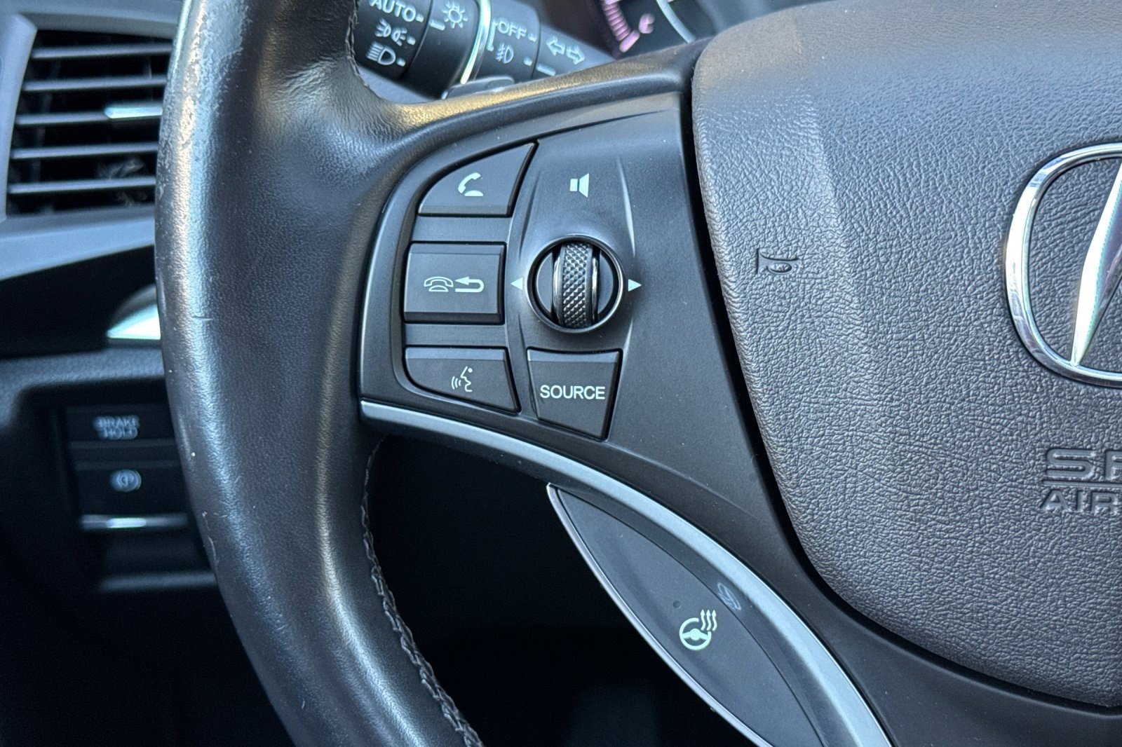 Used 2019 Acura MDX w/ Advance Package AWD/4WD image 32