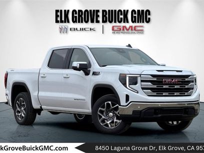 New 2026 GMC Sierra 1500 SLE w/ Preferred Package