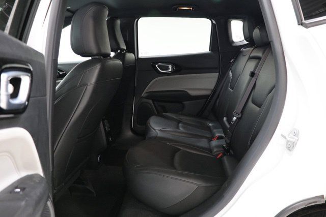 Used 2025 Jeep Compass Limited AWD/4WD image 28