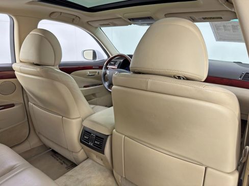 Used 2012 Lexus LS 460 w/ Comfort Pkg image 35