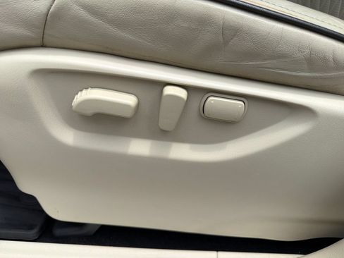 Used 2023 INFINITI QX80 Sensory w/ All-Season Package AWD/4WD image 19