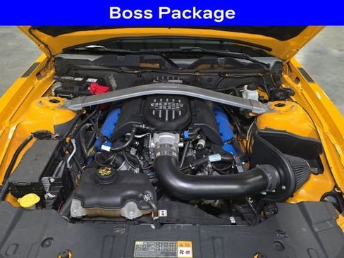 Used 2013 Ford Mustang Boss 302 w/ Boss 302 Accessory Pkg RWD image 5