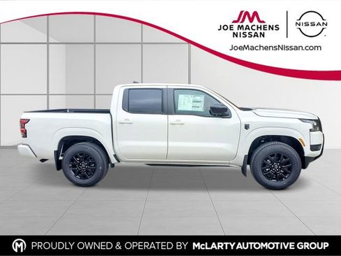 New 2026 Nissan Frontier SV AWD/4WD image 6