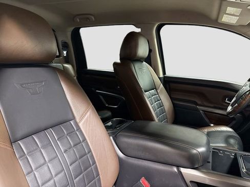 Used 2016 Nissan Titan Platinum Reserve AWD/4WD image 29