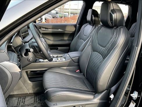 Certified 2026 INFINITI QX60 Autograph w/ Dark Cargo Package image 15