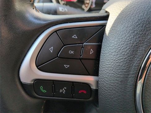 Used 2020 Jeep Compass Limited image 15