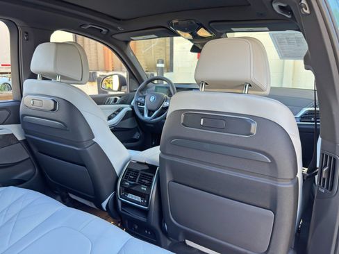 Used 2024 BMW X5 xDrive50e w/ Executive Package AWD/4WD image 44