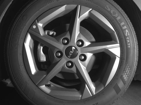 Used 2025 Kia K4 LXS image 12