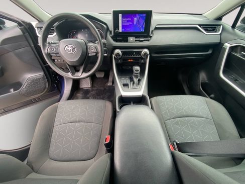 Used 2024 Toyota RAV4 XLE AWD/4WD image 10