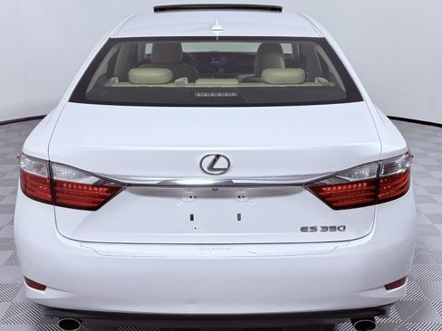 Used 2013 Lexus ES 350 Premium w/ Premium Pkg image 4