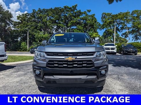 Used 2022 Chevrolet Colorado LT w/ LT Convenience Package image 3