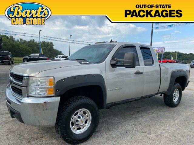 Used 2009 Chevrolet Silverado 2500 LT w/ Snow Plow Prep Package AWD/4WD image 3