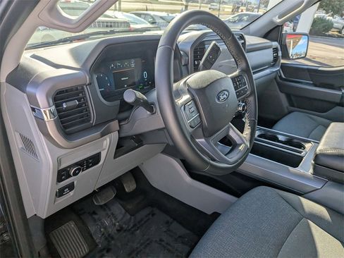 Used 2025 Ford F150 XLT w/ Equipment Group 301A Standard image 15