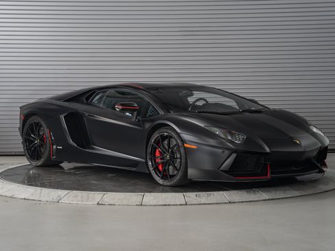 Used 2016 Lamborghini Aventador LP 700-4 AWD/4WD image 7
