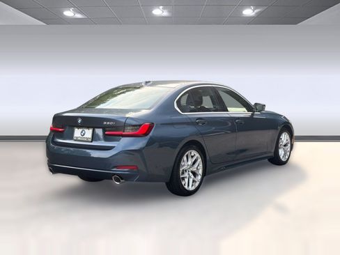 Used 2026 BMW 330i Sedan RWD image 9