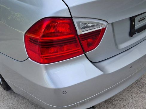Used 2007 BMW 328i Sedan RWD image 22