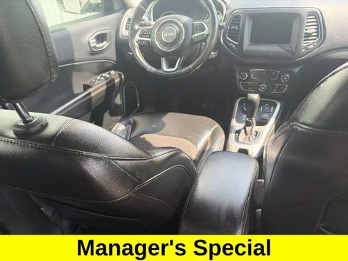 Used 2020 Jeep Compass Latitude w/ Cold Weather Group AWD/4WD image 38