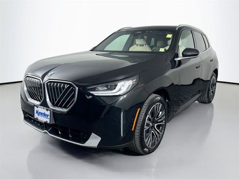 Used 2025 BMW X3 xDrive30 w/ Premium Package AWD/4WD image 2