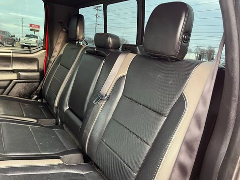 Used 2018 Ford F150 Raptor w/ Equipment Group 802A Luxury image 21