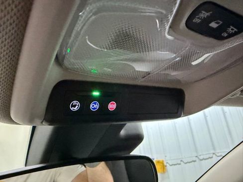 Used 2023 Buick Encore GX Select AWD/4WD image 39