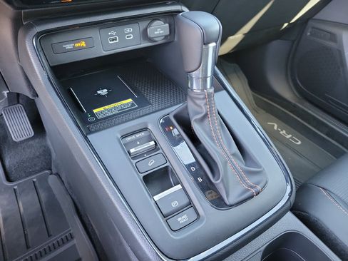 Used 2023 Honda CR-V Sport Touring image 15