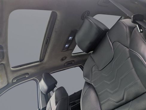 Used 2022 Kia Telluride SX w/ SX Prestige Package image 22