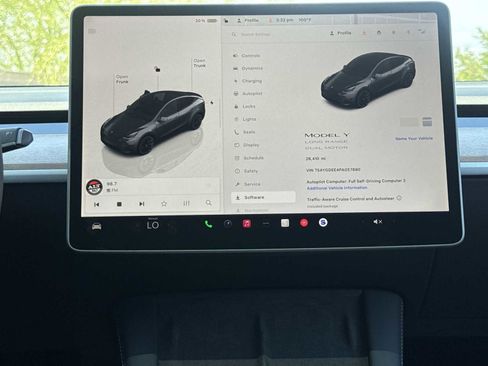 Used 2023 Tesla Model Y Long Range AWD/4WD image 20