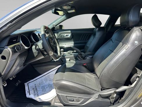 Used 2019 Ford Mustang GT Premium w/ GT Performance Package RWD image 24